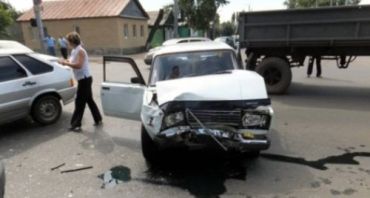 В Мукачевском районе столкнулись два авто "Москвич" и "ВАЗ"
