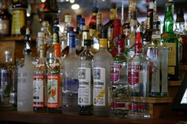 Алкогольной продукции изъяли на сумму 425 тыс. грн.