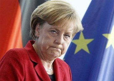 Пресса представила Меркель в образе «госпожи Гитлер»