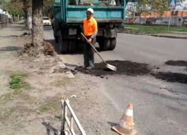 В Ужгороде обнародовали список улиц, подлежащих ремонту