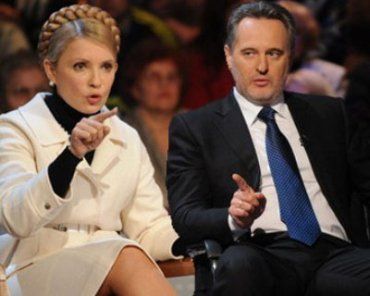 Компания Фирташа хочет отобрать у Тимошенко газ
