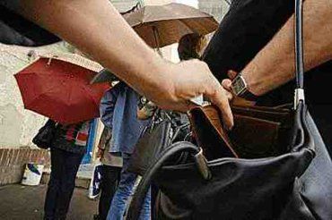 Иршавские правоохранители задержали юного вора кошельков из села Осий