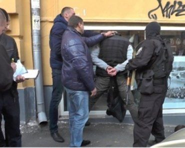 В Мукачево милиция задержала группу вооруженных мужчин из батальона «Киев-2»
