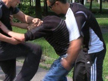 Мукачевская милиция задержала двух парней за кражу мобилки