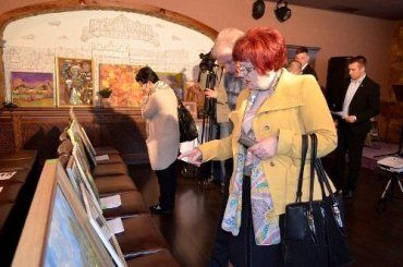 В Ужгороде продано 20 картин из 30-ти запланированных