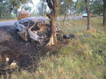 ДТП в Крыму : три человека заживо сгорели в Chevrolet Lacetti