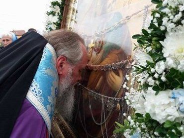 Чудотворная икона Божией Матери "Страстная" неделю будет находиться в Ужгороде