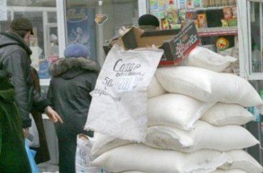 Киевляне боятся умереть от голода, - покупают все продукты питания на запас