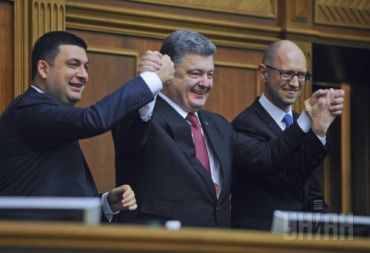 Мир уже устал от Украины. Украинская власть загоняет себя в угол