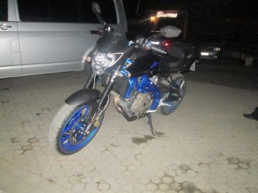 У Мукачеві мотоцикліст збив жінку і залишив її на дорозі