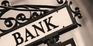 Банк "БМ Банк" решил закрыть в Украине 5 отделений с 1 июня 2015 года