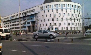 Новый вид парковки автомобилей в Киеве