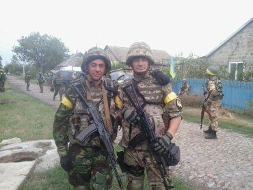 Такими были Тинкалюк и Маринець - добровольцы на Донбассе