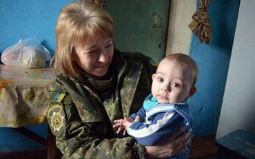 Малеча на Донбасі спокійно сприймає людей зі зброєю