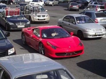 Дочь мэра Киева приобрела суперкар Ferrari 458 Italia за 2,5 миллиона гривен?