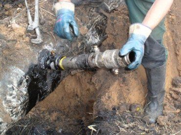 В Закарпатье обнаружили очередную врезку в нефтепровод