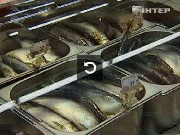 В украинских супермаркетах торгуют зараженной глистами рыбой