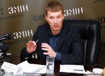 В Ужгороде Роберт Бровди на пресс-конференции для журналистов