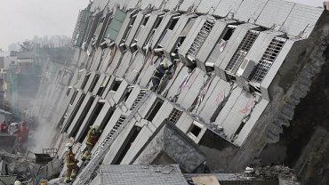 Тайвань сотрясло мощное землетрясение