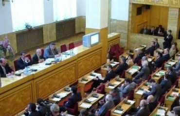 БЮТ добился замены 14 депутатов Закарпатского облсовета