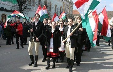 Венгрия не одобрит ущемления Украиной закарпатских венгров
