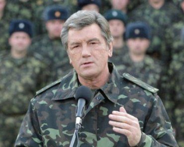 Пандемия оставит Ющенко у руля на 6 месяцев
