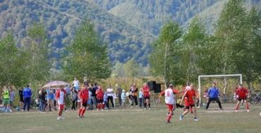 В Хусте состоялся большой футбольный турнир среди любителей