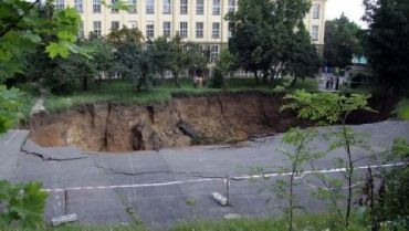 Обрушился строящийся в Праге автомобильный тоннель