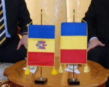 Румыны нашли своих людей в Молдове и решили объединиться
