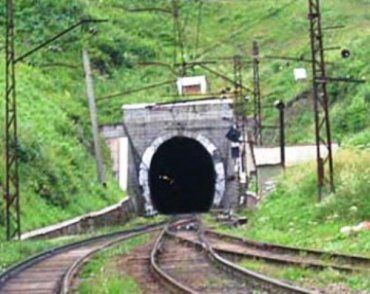 Бескидский тоннель на Закарпатье построит "Интербудмонтаж"
