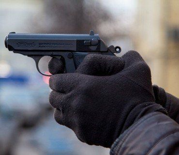 Несовершеннолетние стреляли с пистолетов в Мукачево