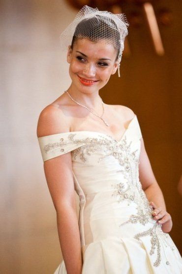 Ужгородка Анжелика Лях представит Украину на конкурсе "Мисс планета 2012"