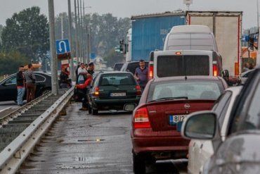 12 ноября "пересечники" собираются перекрывать границу в Ужгороде