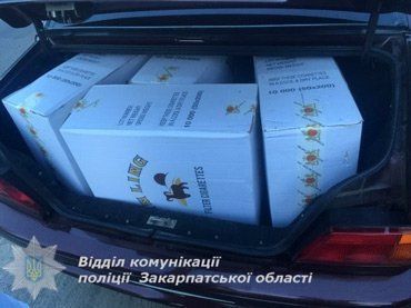 На Закарпатье у таксиста изъяли шесть ящиков "левых" сигарет