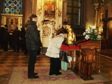 У кафедральний собор привезли мощі св.Антонія Падуанського