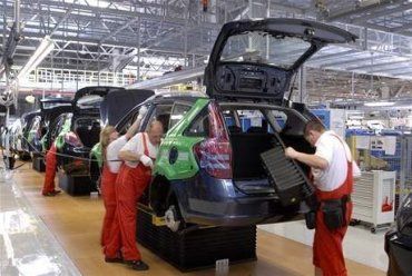 На заводе Skoda Auto в чешском городе Млада Болеслав осталось около 2, 5 тысяч контрактников.