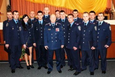 В рядах закарпатской милиции служат 156 молодых офицеров