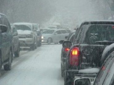 В Румынии снегопады: на отдельных дорогах гололед, снегопад