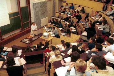 бесплатное обучение в чешских государственных вузах уйдет в прошлое