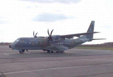 Этим самолетом в Ужгород прилетела делегациия Министерства обороны Чехии
