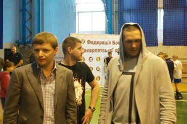 Чемпионат Украины по боксу в Ужгороде : Андрей Стрижак и Александр Усик