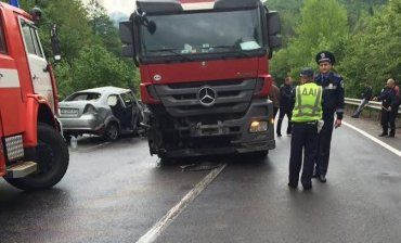 В результате ДТП погибли двое людей - водитель и пассажир "Шевроле Авео"