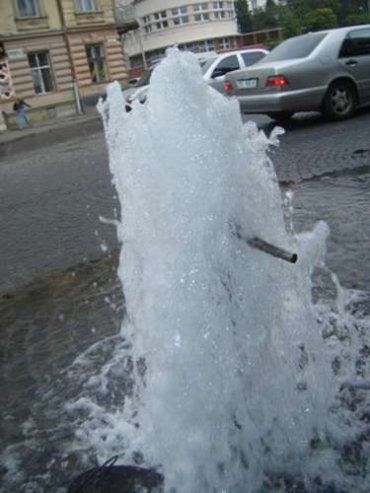 В центре Львова забил новый фонтан