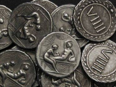 Этими монетами в Древнем Риме платили за услуги куртизанок