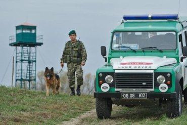 Сегодня пограничники охраняют государственную границу Украины