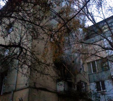 В Ужгороде в районе автовокзала загорелась пятиэтажка