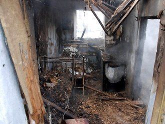 В Перечинском районе от взрыва газа разрушилось здание и погиб человек