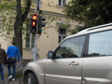 Ужгородские "олени" нарушают правила парковки в любом месте города