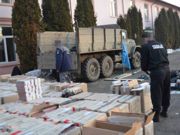 За прошлый год румынскими пограничниками было конфисковано 5,828 ящиков сигарет