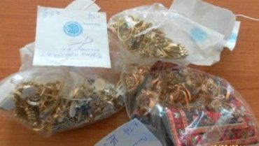 В Мукачевском районе воры вынесли из дома золота на 20 000